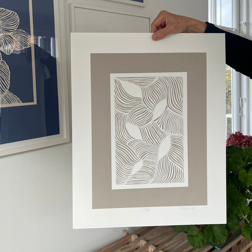 Trianon • knækket hvid